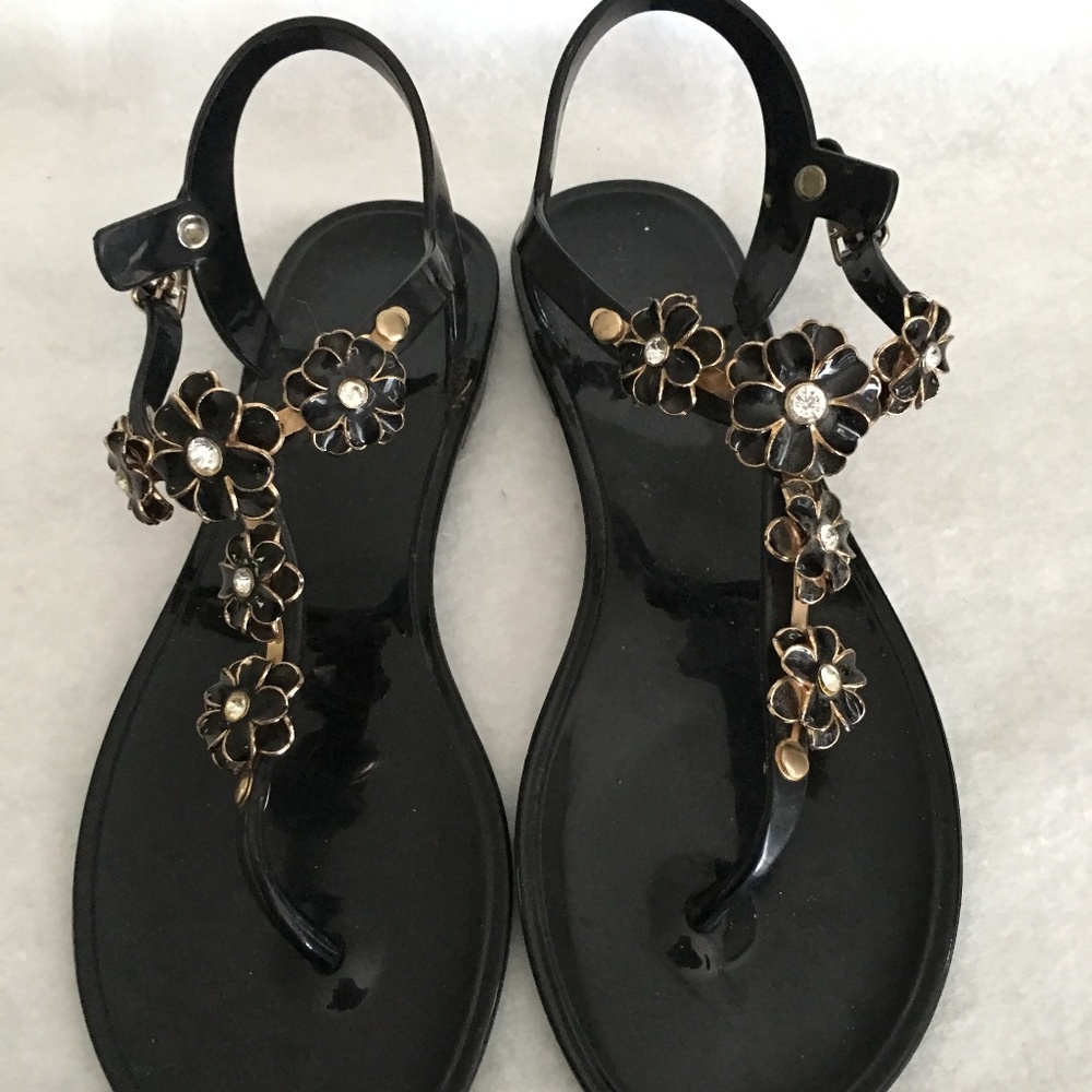 Diva Black Sandals Size 7.5